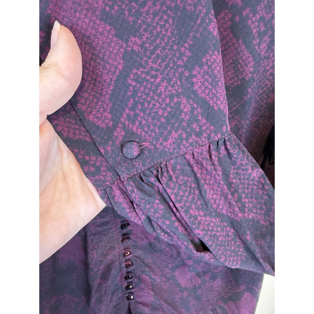 Joie Top Women's Long Sleeve Button Blouse Animal Print Purple Black Size L - Picture 4 of 7